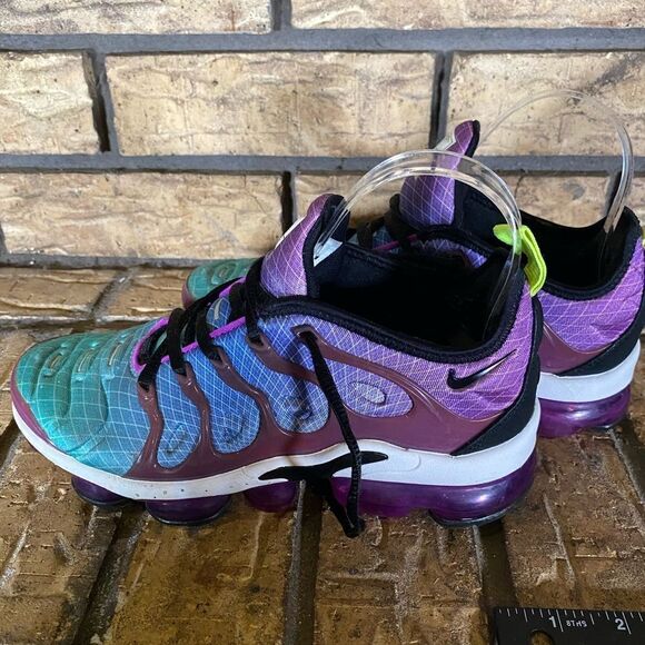 Nike Air VaporMax Plus Hyper Violet 2019‎ - Picture 2 of 6
